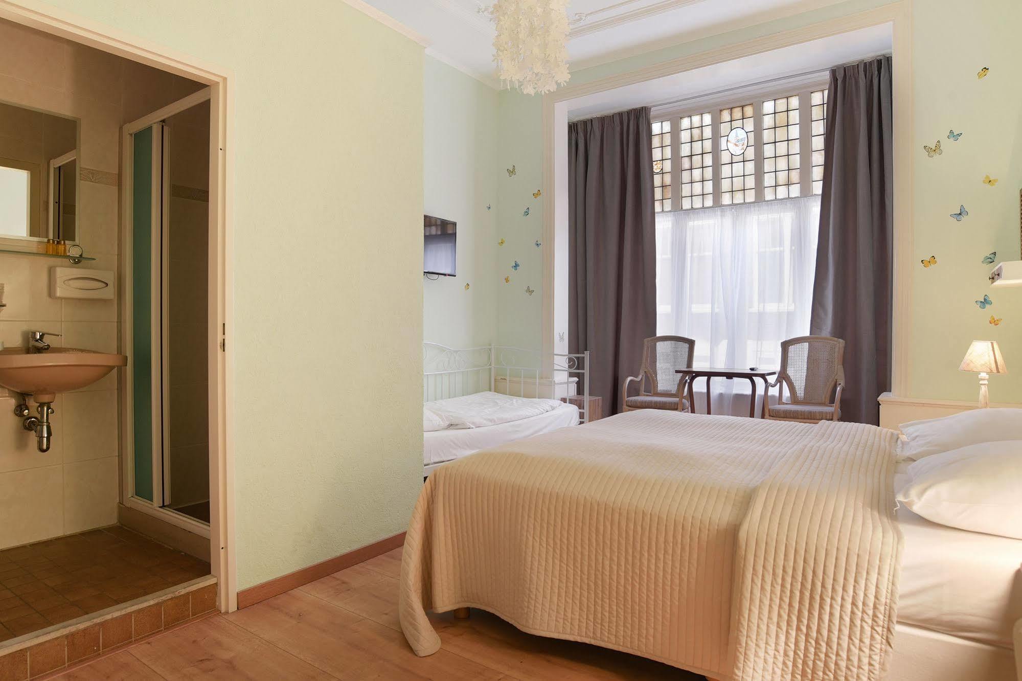 Hotel Corel Den Haag Ngoại thất bức ảnh